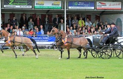 Cynthia Ardesch kampioen Klavertje - 3